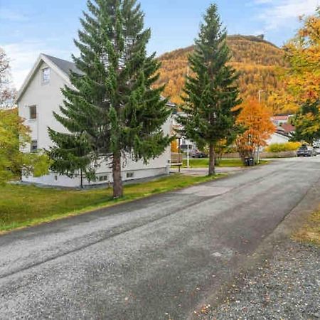 Fin Leilighet I Tromsdalen. Lejlighed Tromsø Eksteriør billede